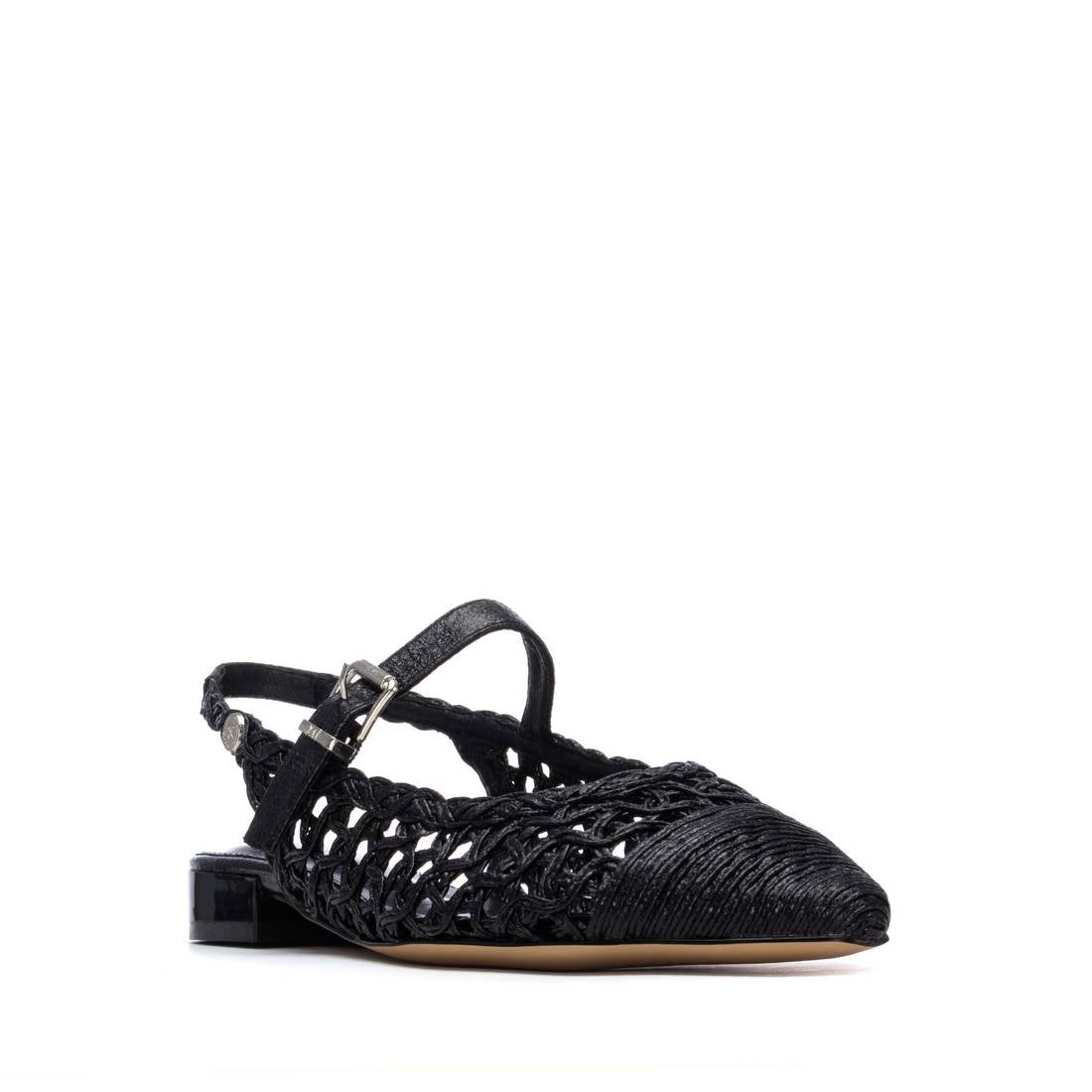 Black woven flat shoe