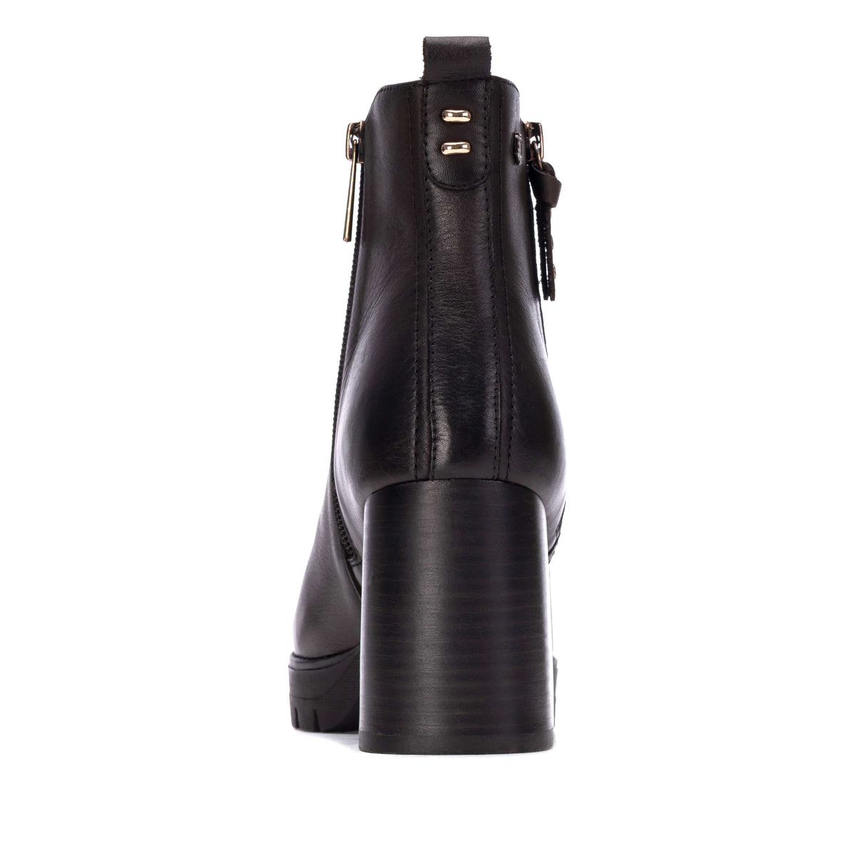 Women’s ankle boots with side zip and non-slip sole