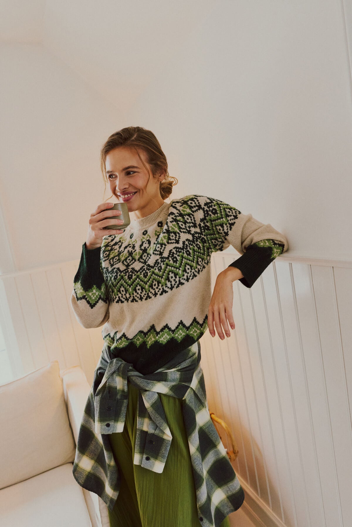 Freequent Esfenny calf-length skirt with an A-line silhouette