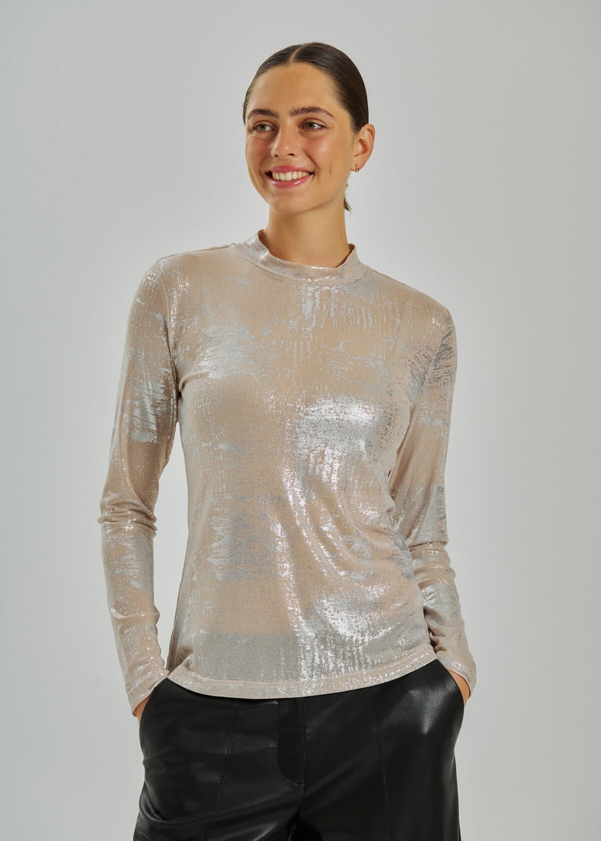 Freequent Isva Metallic High-Neck Long-Sleeve Top style 212075