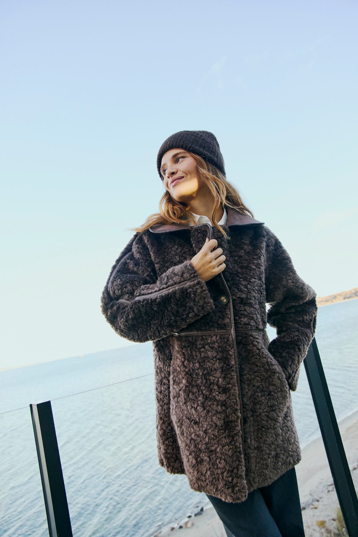 Freequent Loddy jacket crafted from soft curly faux fur