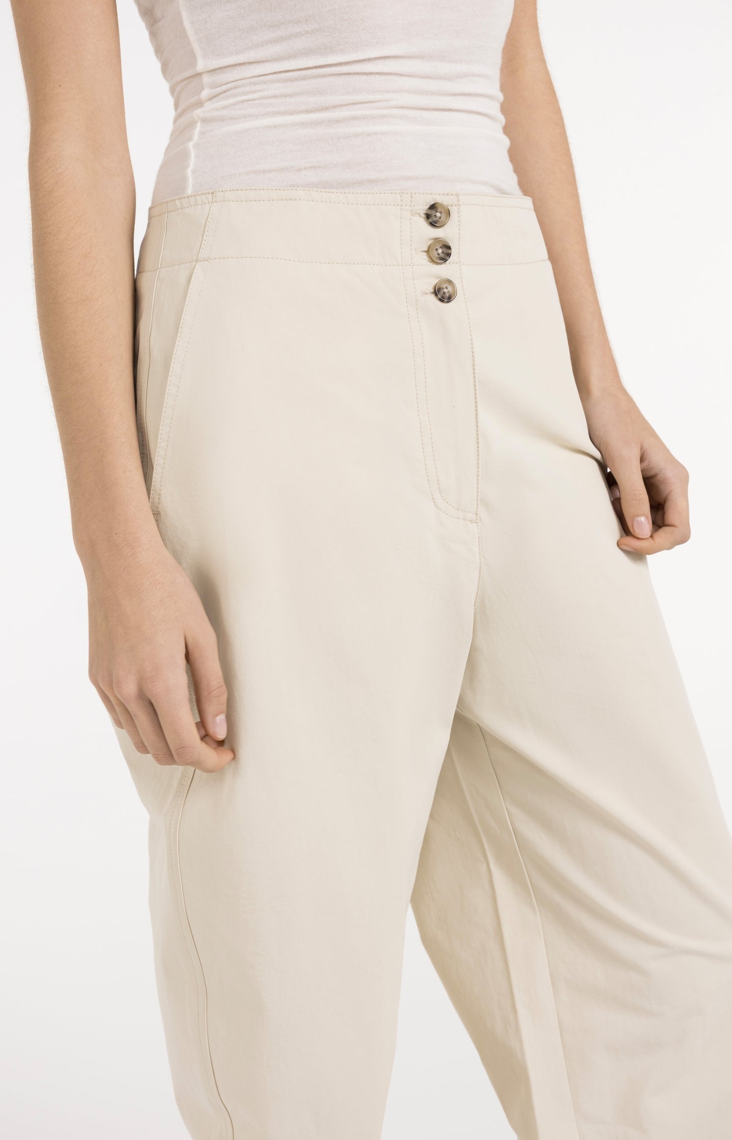 YAYA Cream Barrel leg Trousers