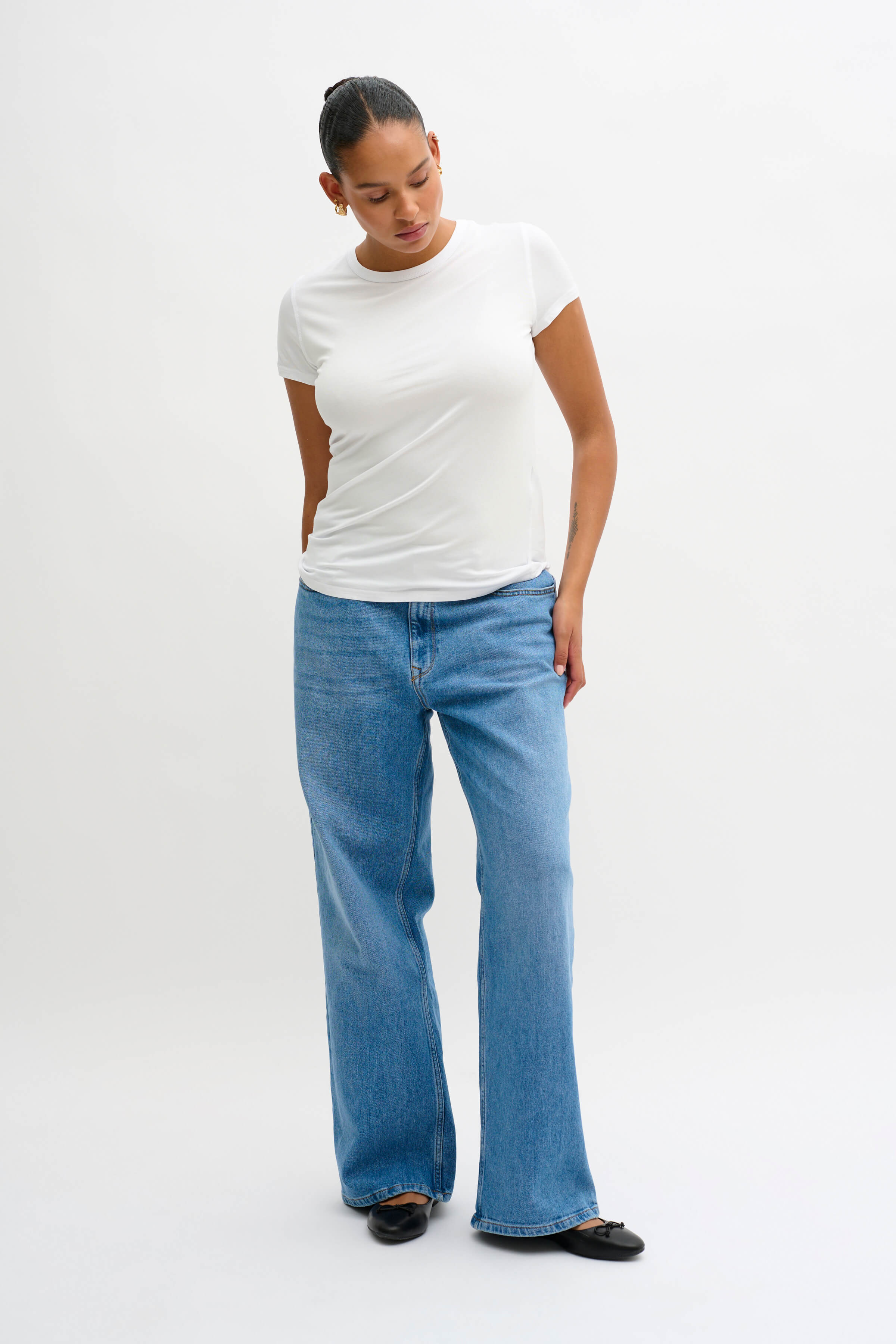 My Essential Wardrobe women’s T-shirt with a clean silhouette