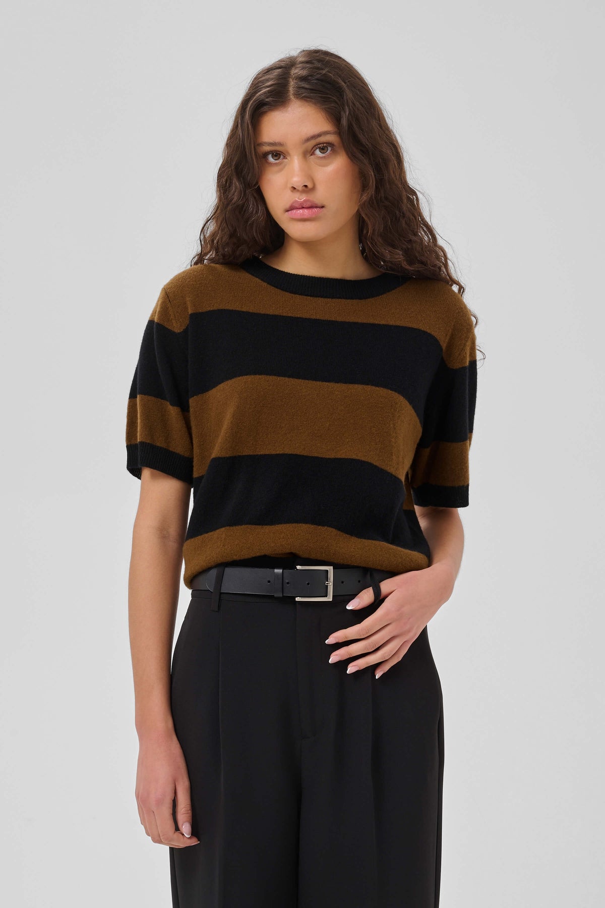 My Essential Wardrobe Jola Short-Sleeved Wool Knit style 10705421