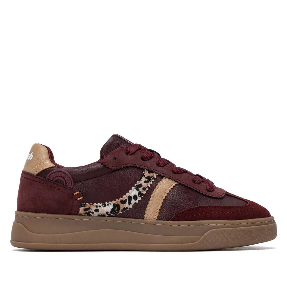 Refresh red retro trainers style 17622103