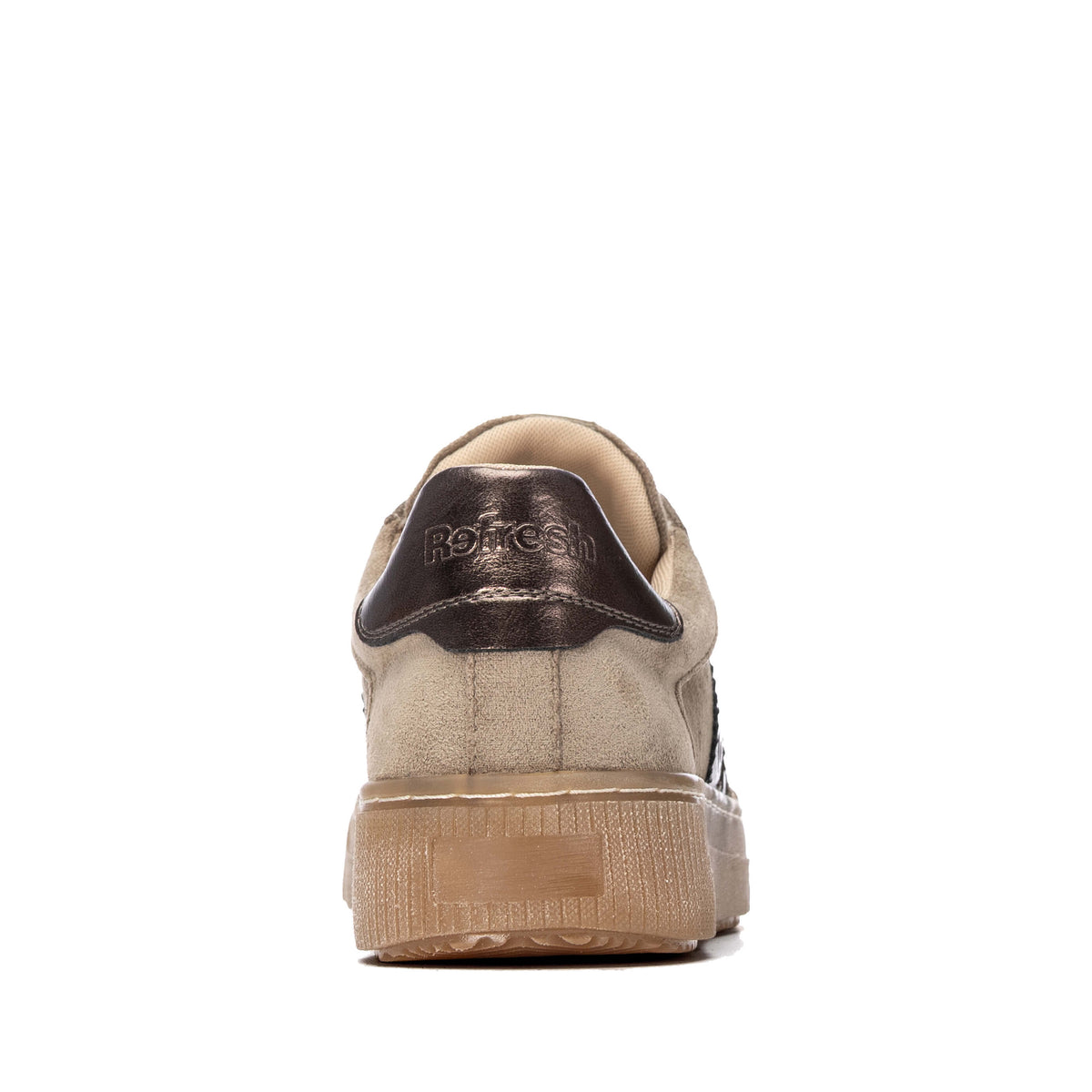 Refresh vegan runners with a removable insole and wide rubber sole