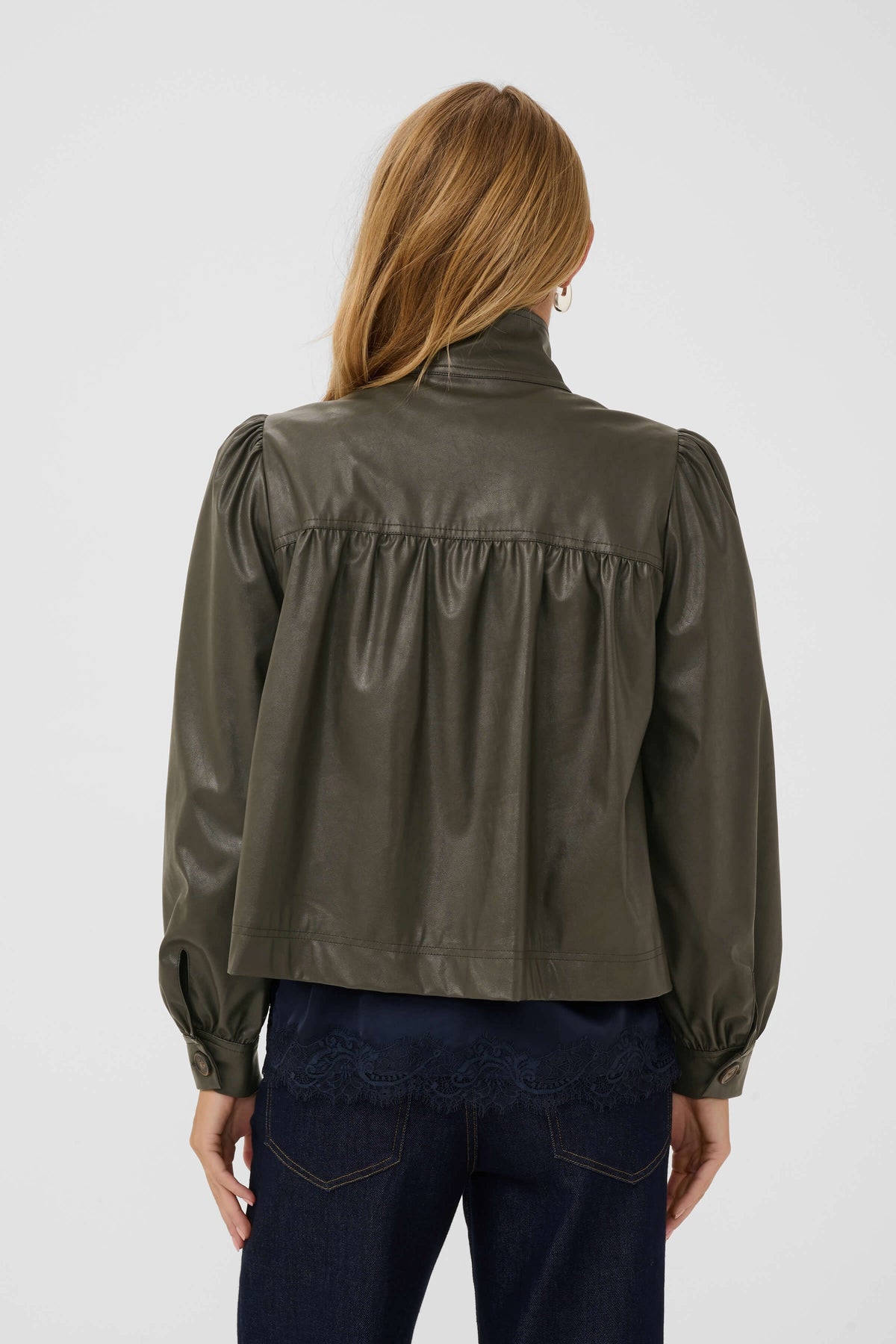 Saint Tropez TomaSZ Jacket with gathered shoulders