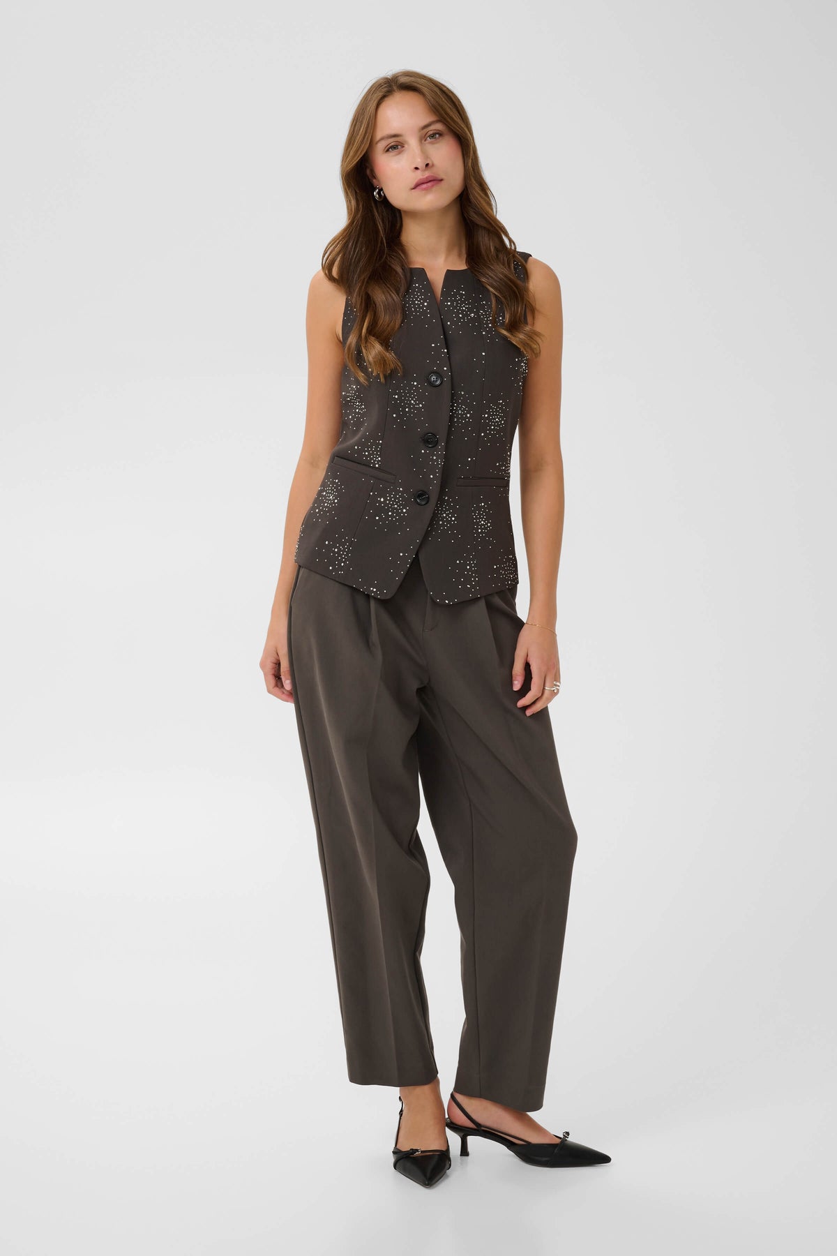 Saint Tropez Usagi collarless button-front waistcoat on model