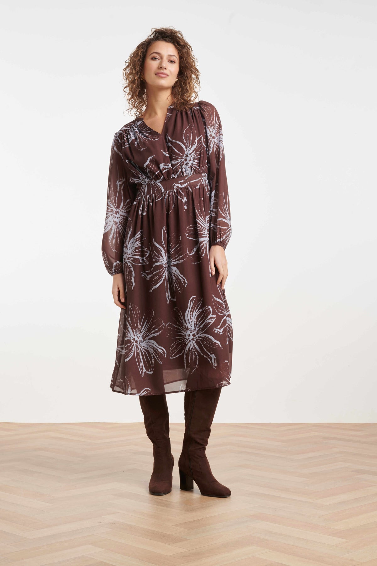 Smashed Lemon floral print long-sleeve midi dress