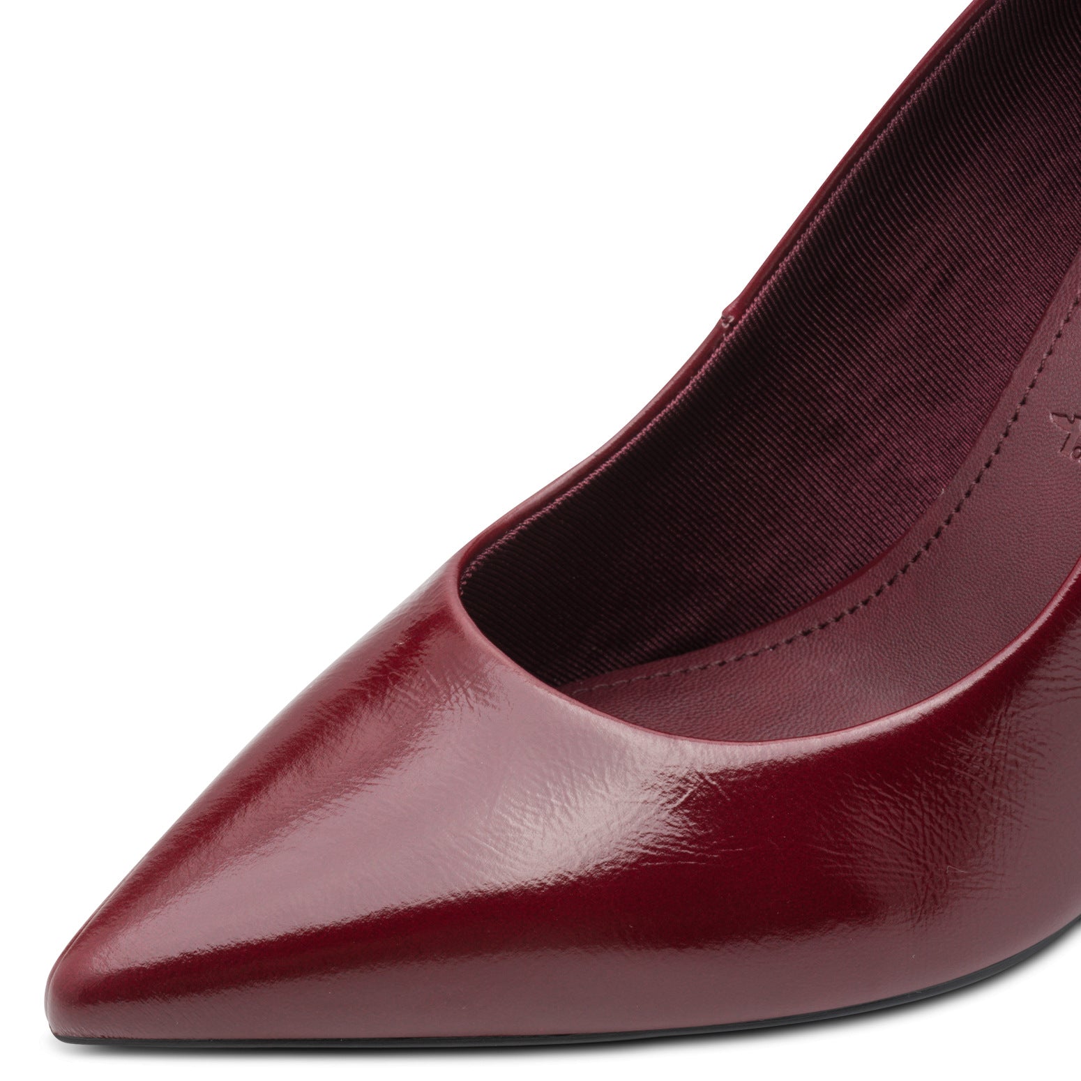 Tamaris court shoes featuring a cushioned TOUCHit footbed