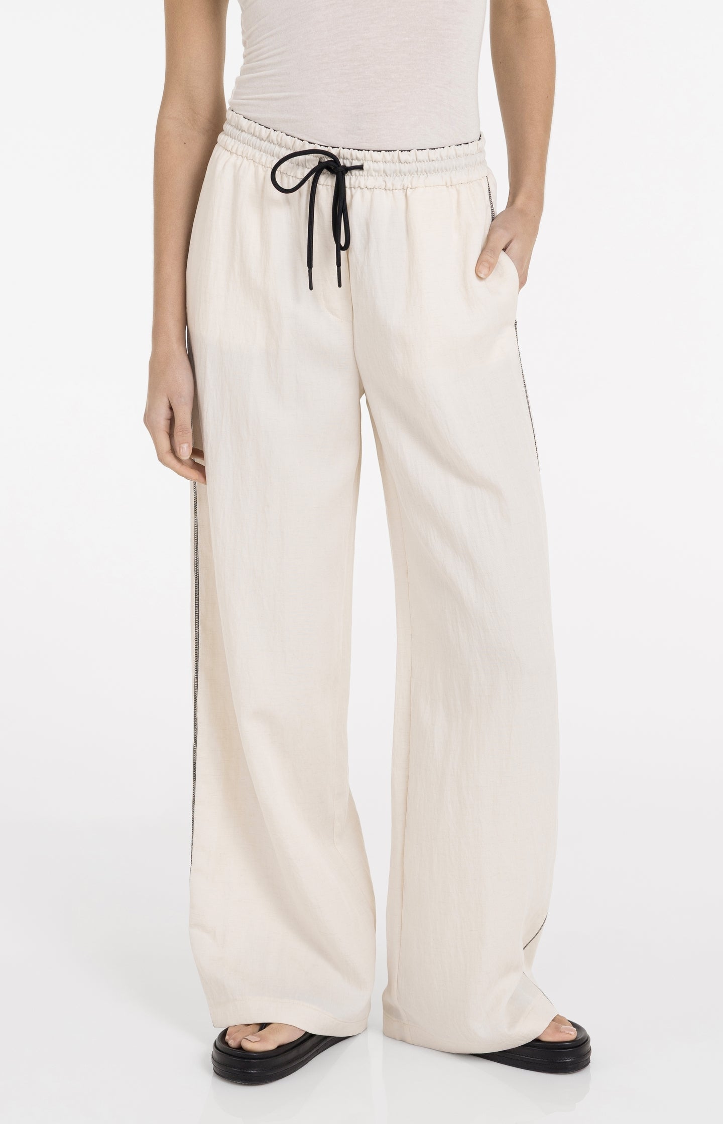 High-waisted wide-leg summer trousers