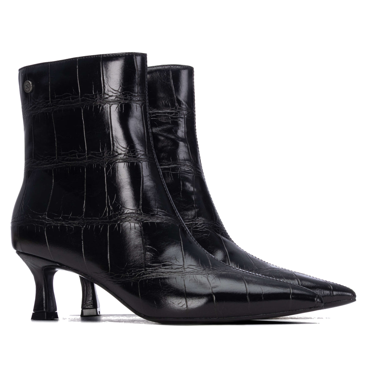Women’s ankle boot with a 6 cm stiletto heel