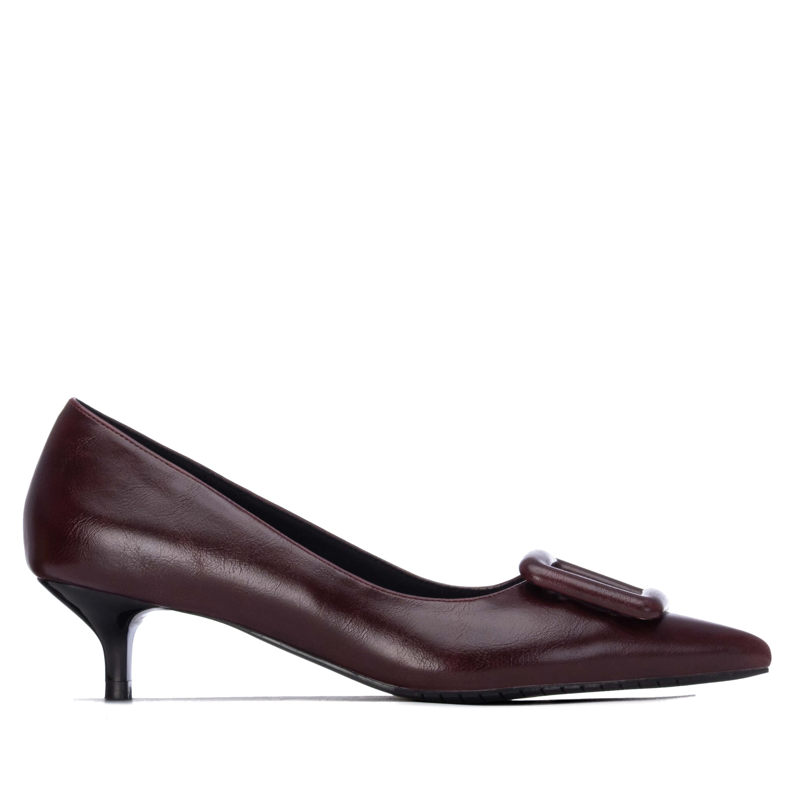 Women’s slip-on court shoe with a 5 cm heel