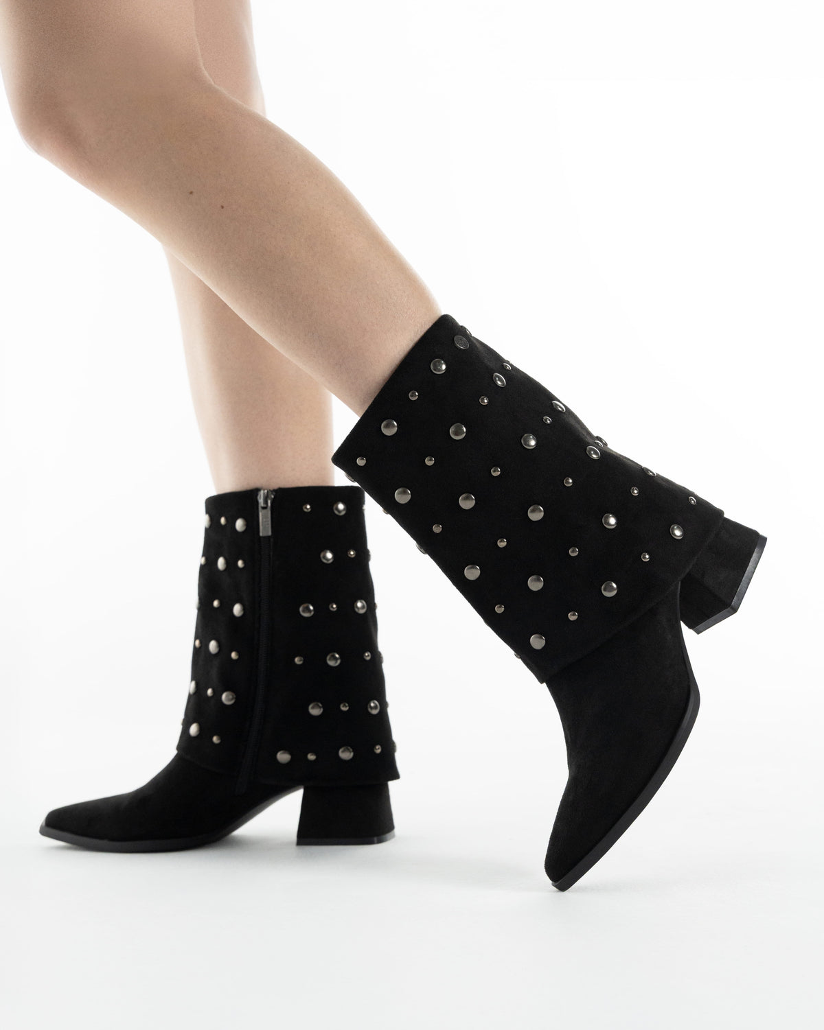 Xti women’s ankle boot 14649802 with metallic details