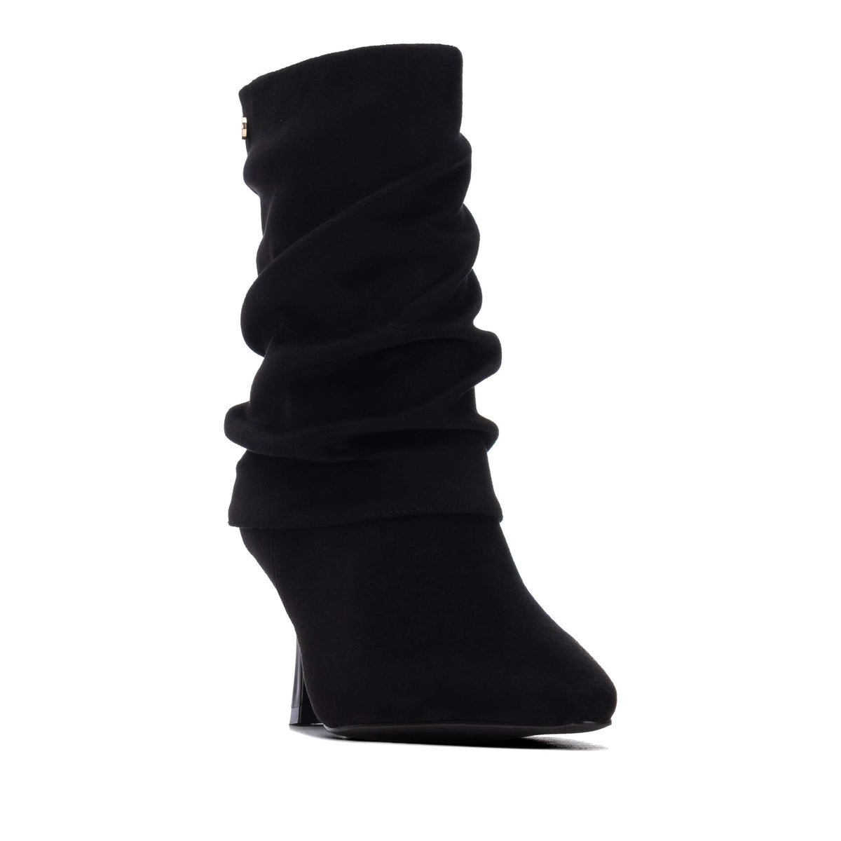 Xti 14639301 heeled boot with streamlined toe