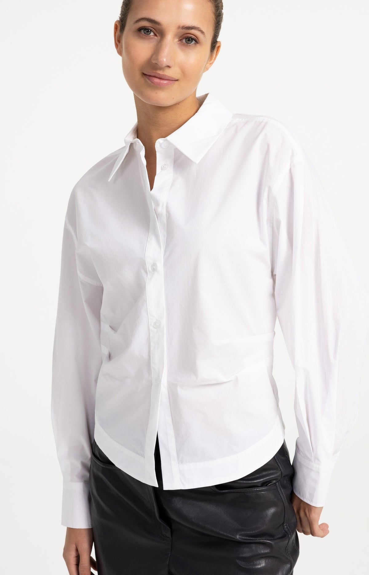 YAYA long-sleeve blouse with buttoned cuffs