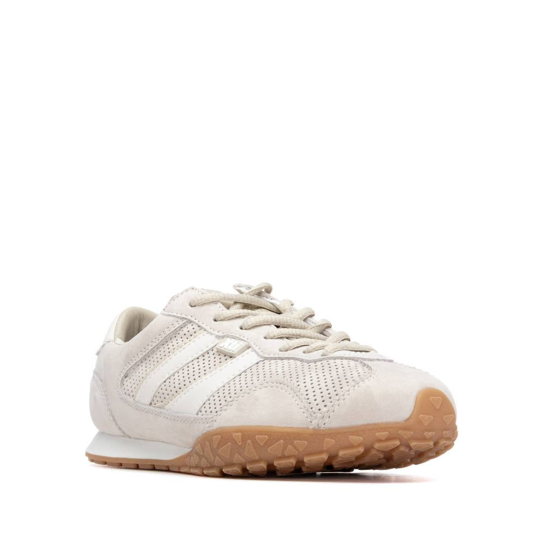 Breathable grey runners with brown sole 