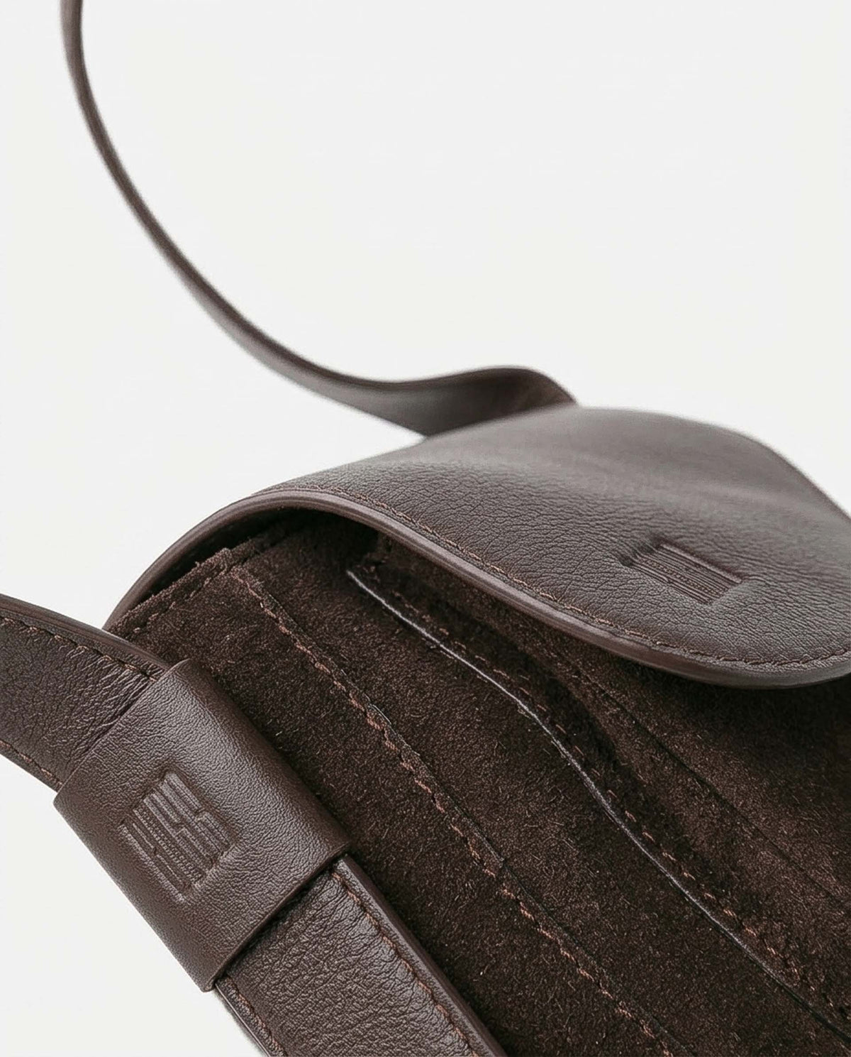 BIBA Blunt cowhide and suede bag detail