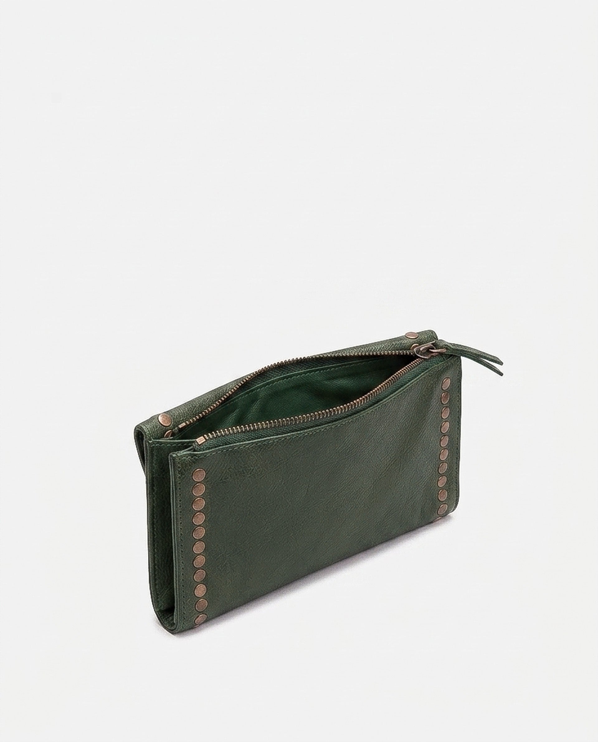 BIBA Portland leather purse detail