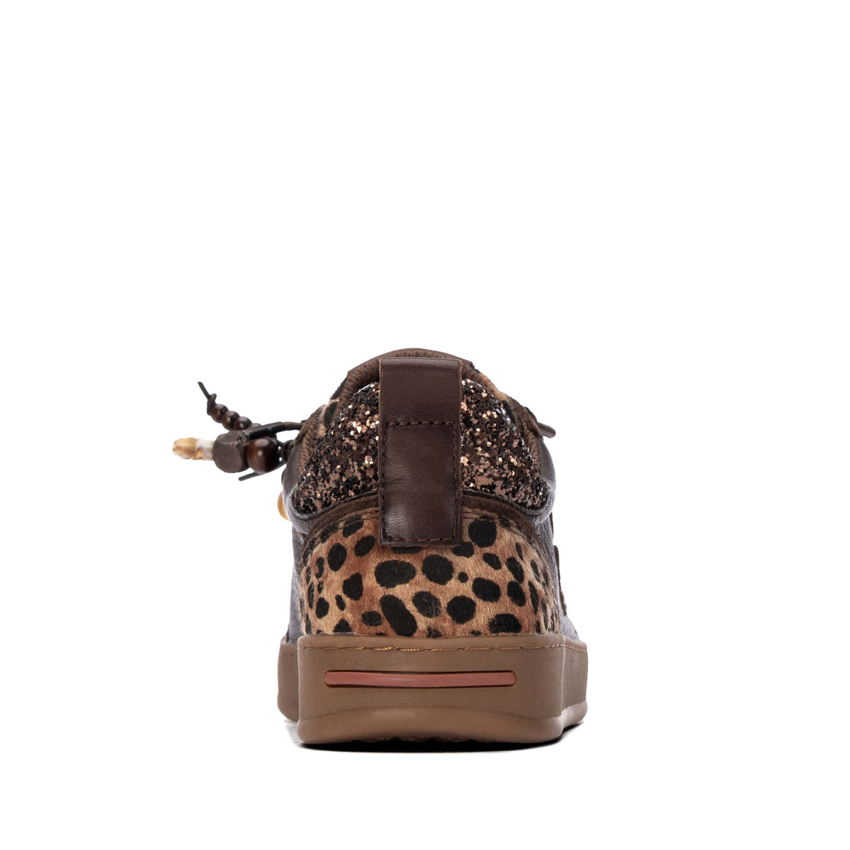 Women’s leather runners with a non-slip 3 cm sole