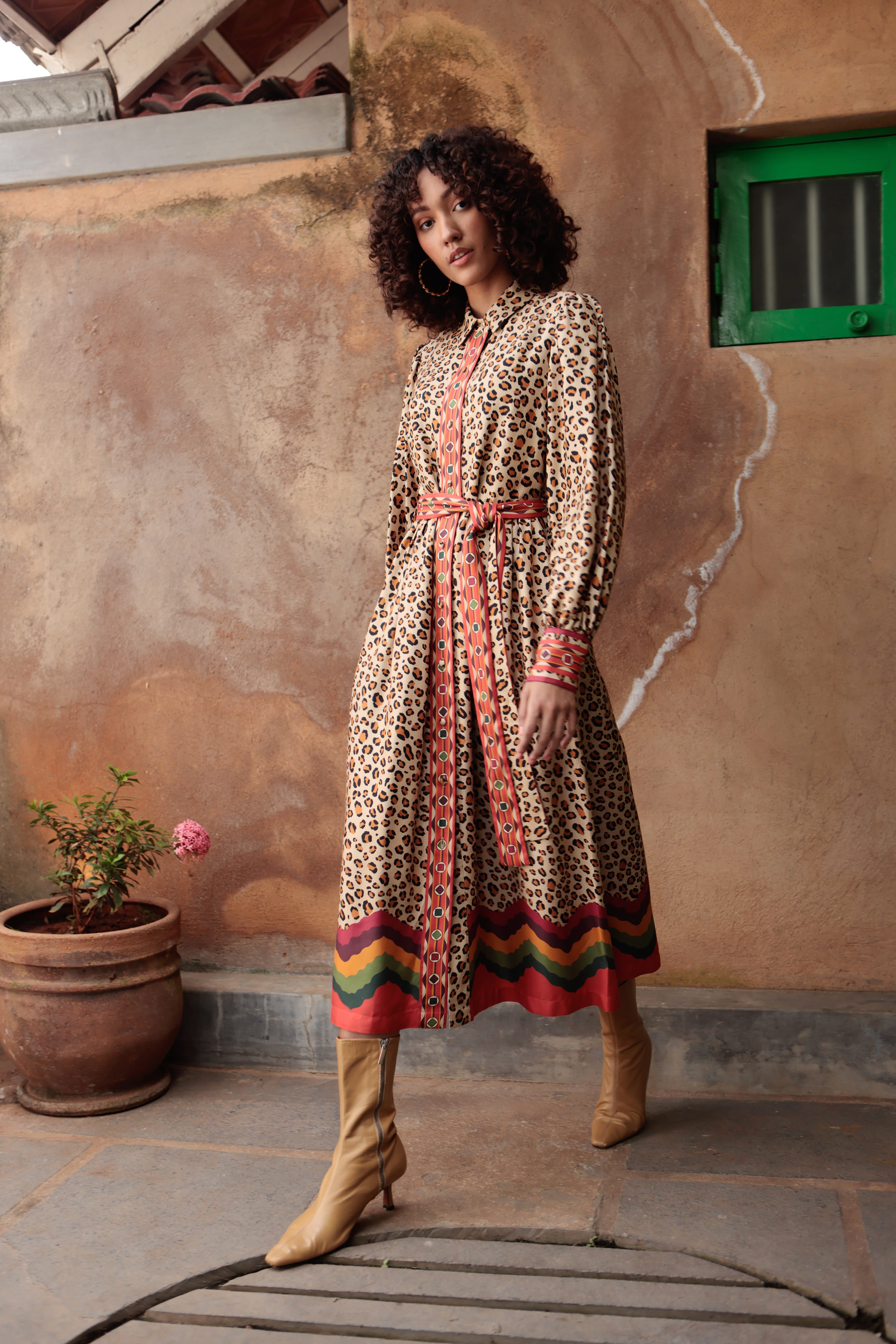 Emily Lovelock Kendal leopard-print belted maxi dress with long sleeve 