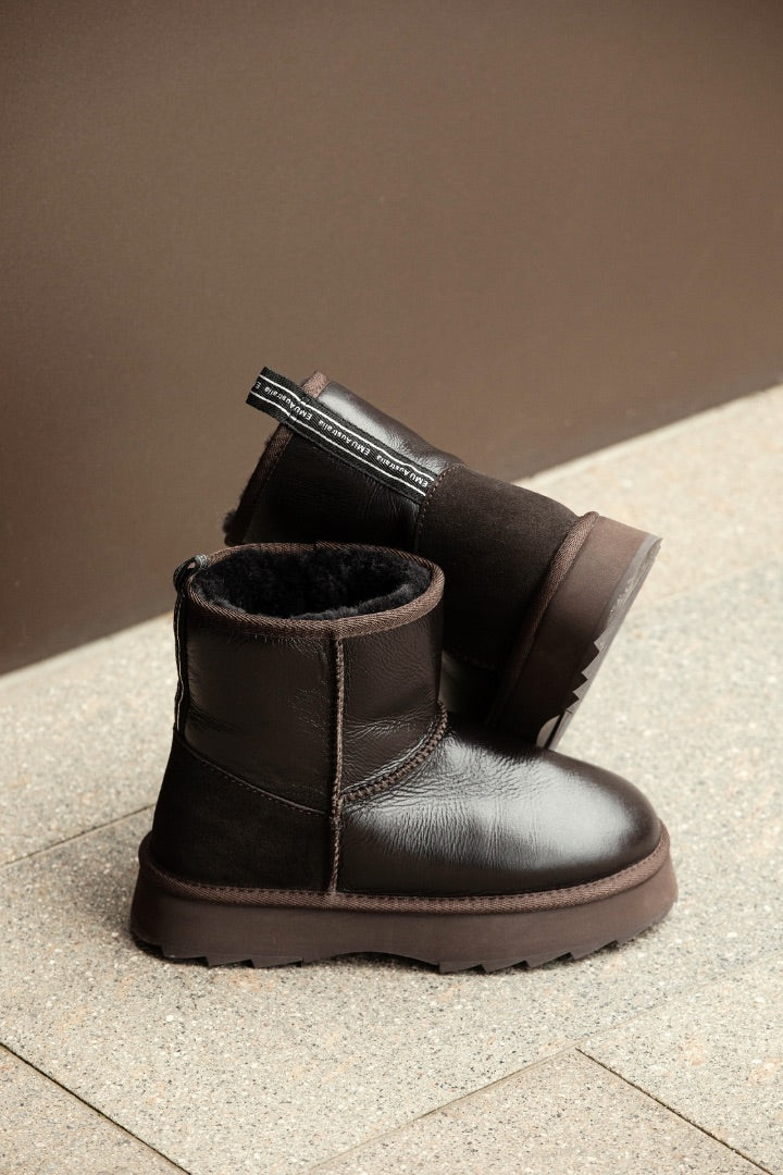 EMU Australia water-resistant mini boots
