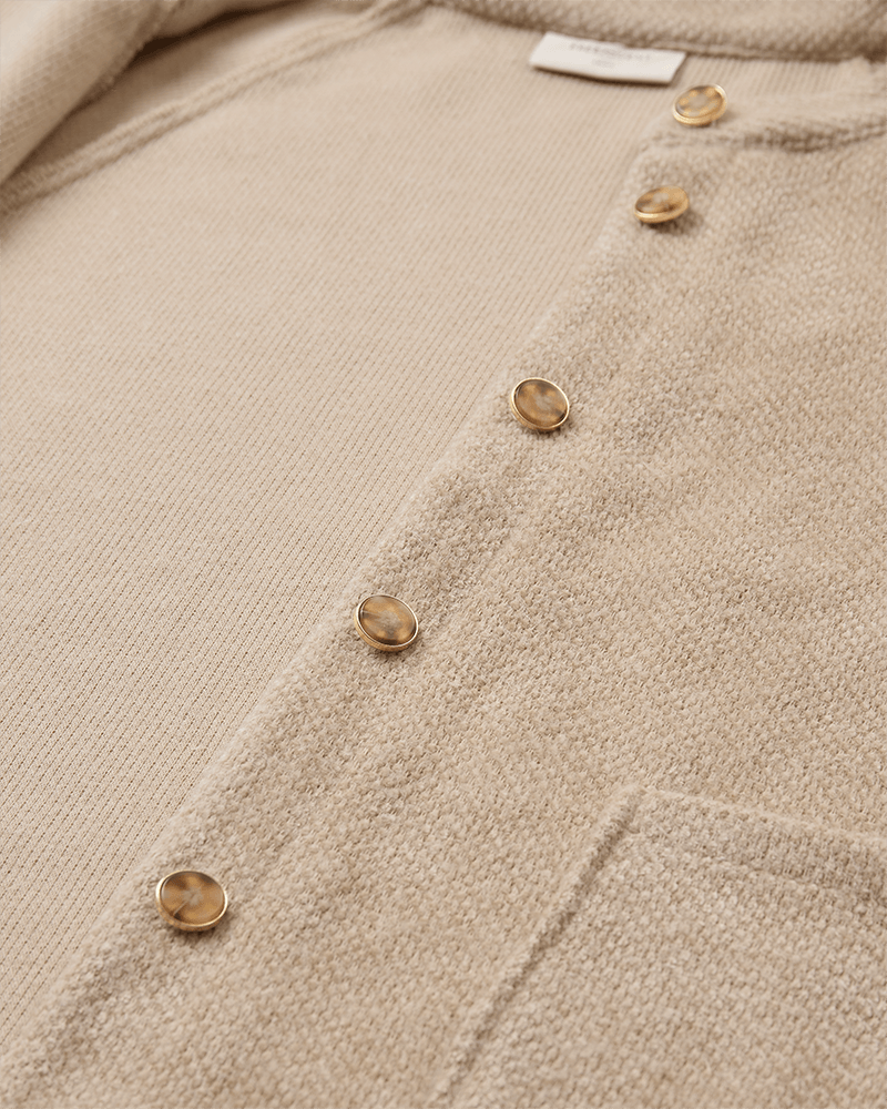 Freequent Gabby stand collar and button detail
