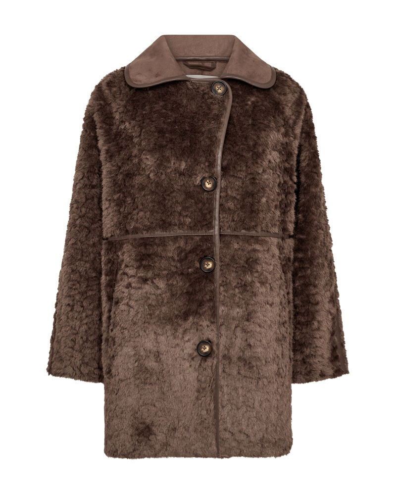 Freequent Loddy faux fur jacket with a relaxed longline silhouette