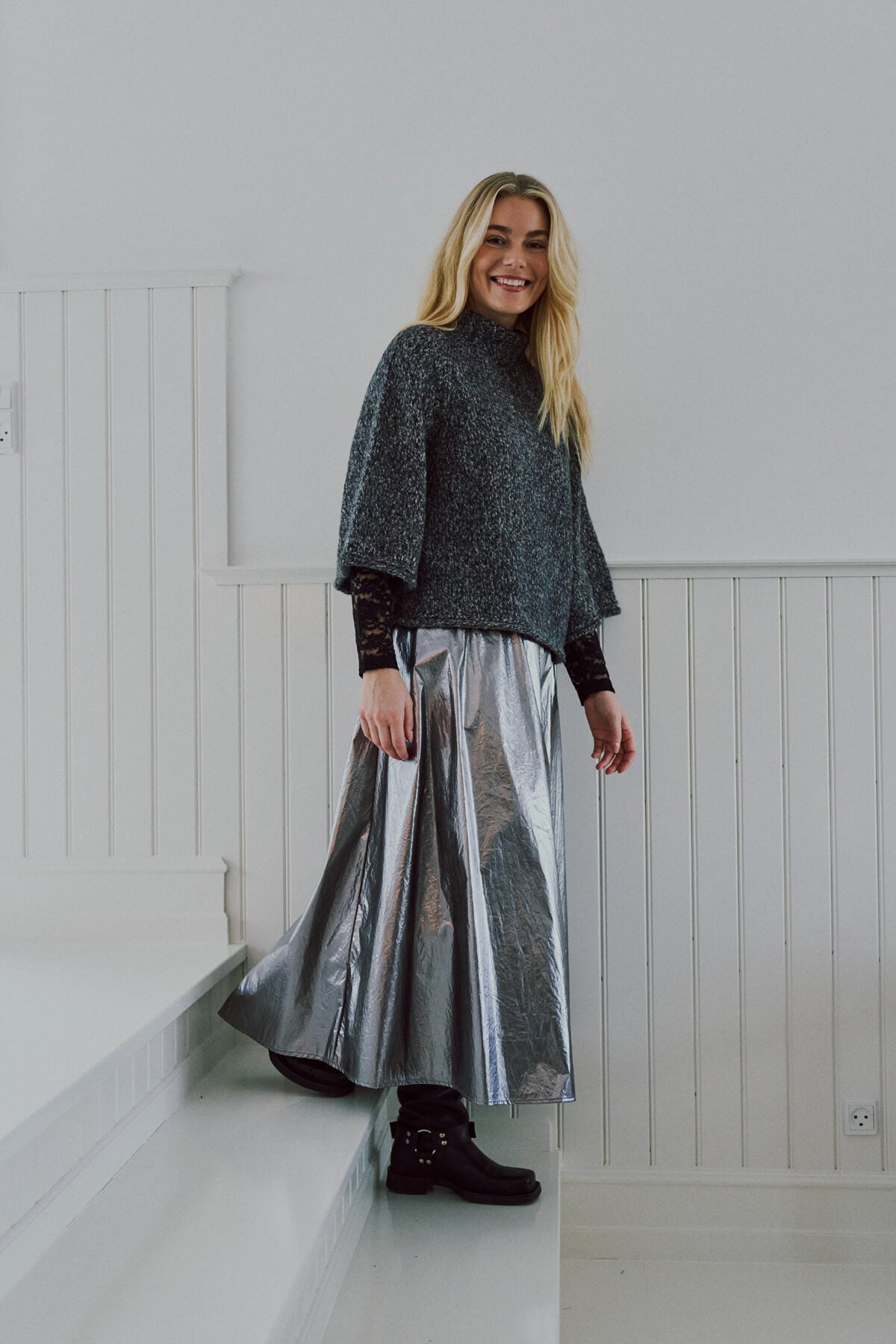 Freequent Selina cape-style knit jumper side view