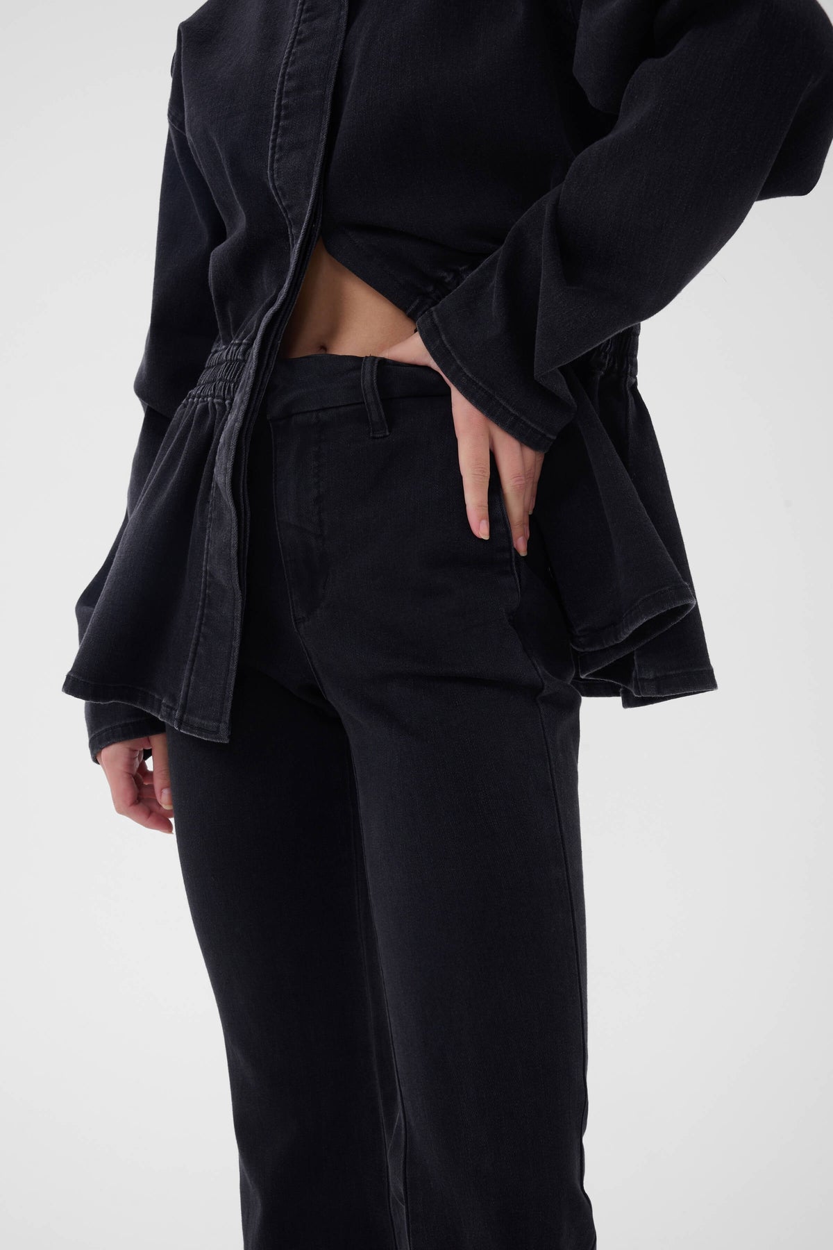 My Essential Wardrobe Ayo black-wash jeans waist detail