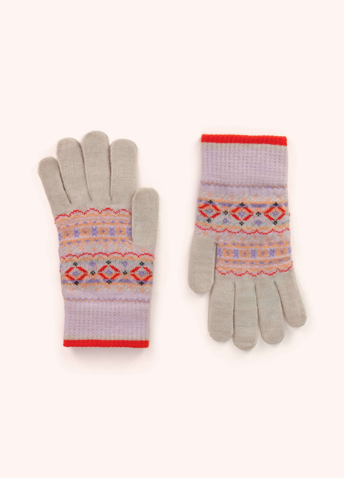 Powder Scandinavian-inspired knitted gloves