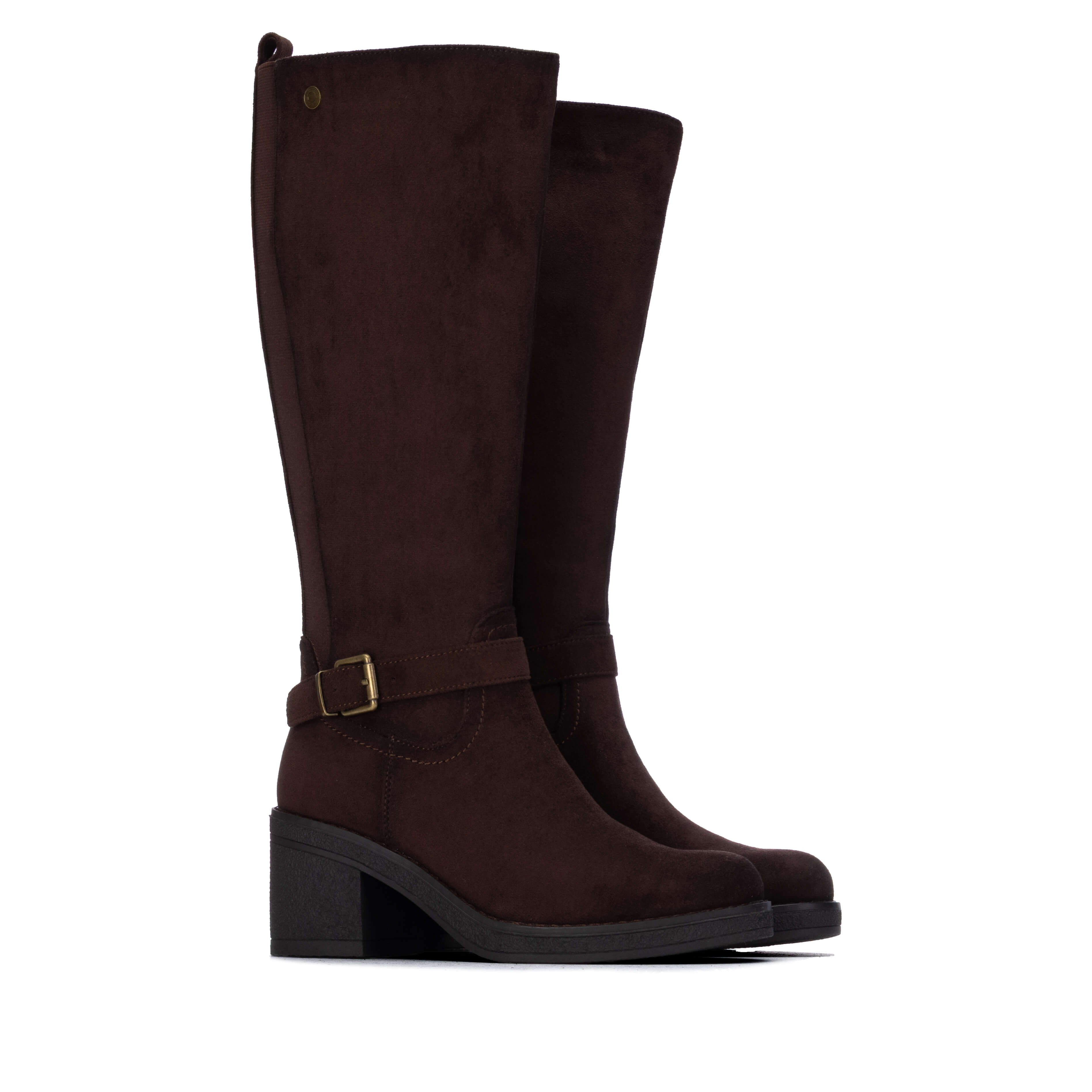 Refresh women’s tall boots featuring a full-length side zip