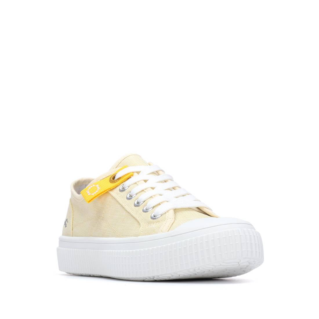 Yellow sneaker with white sole o