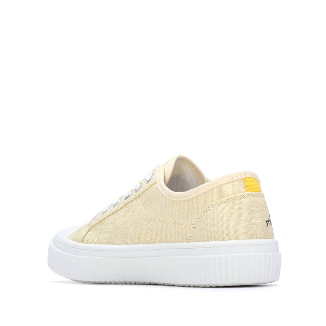 Butter yellow runners with white rubber toe