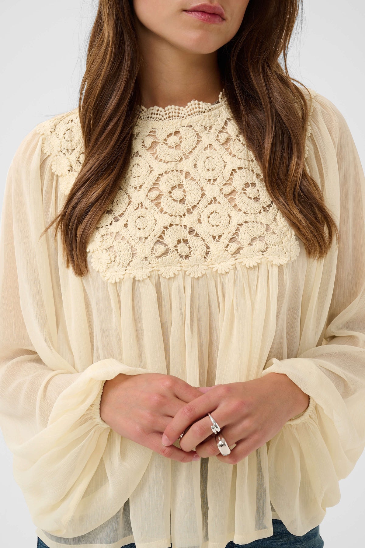 Saint Tropez blouse with long voluminous sleeves