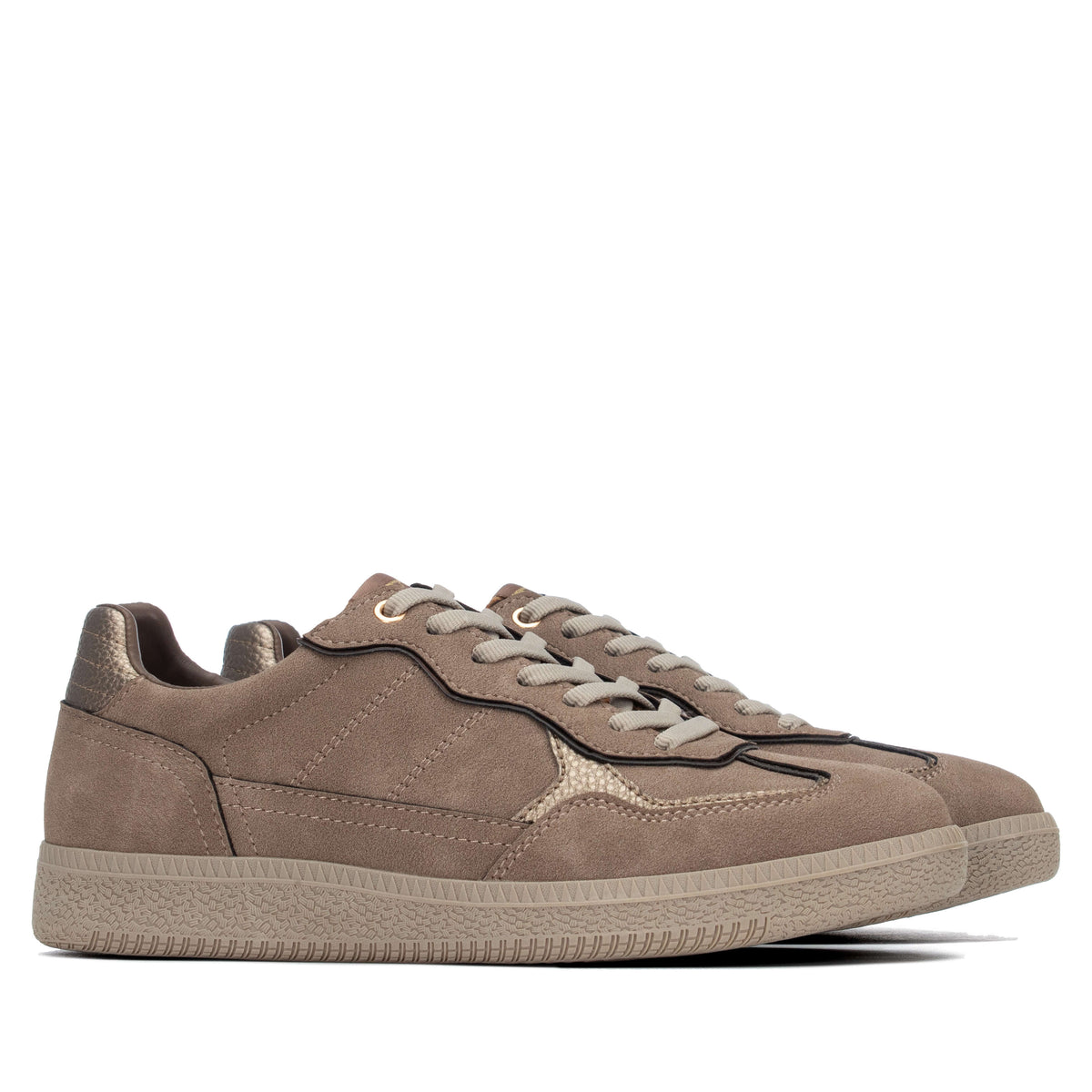 Xti 14649402 sneaker with a soft textile upper