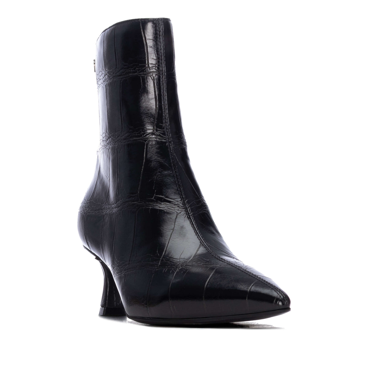 Women’s leather-look ankle boot with inner zip