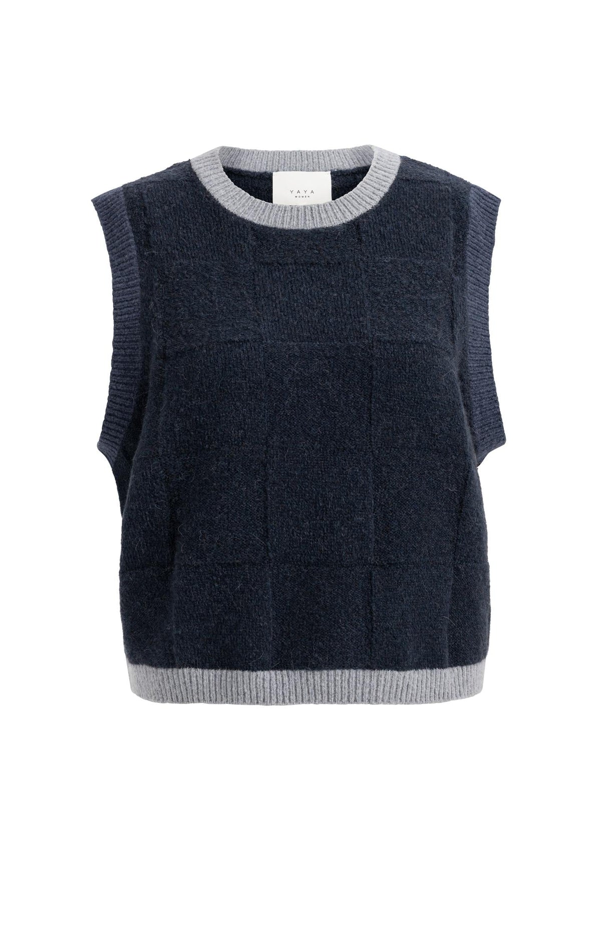 YAYA cable-knit vest front view