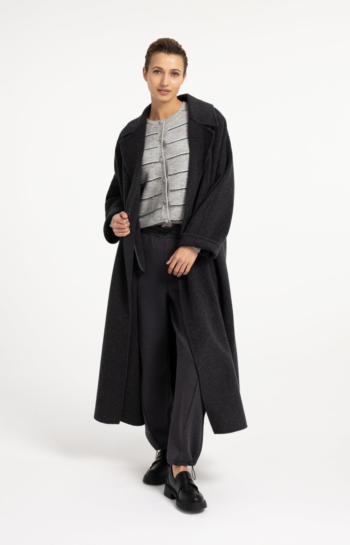 Cardigan style 01-010168-609 from YAYA styled